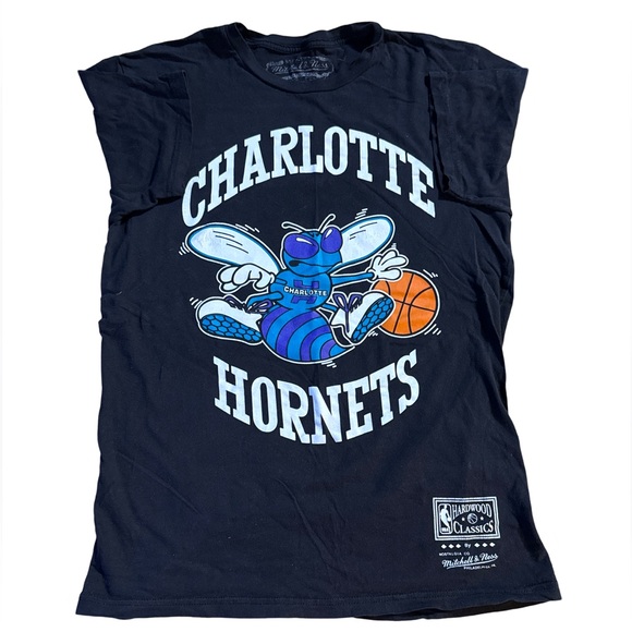 Mitchell & Ness Hornets Tee Shirt - Picture 1 of 2